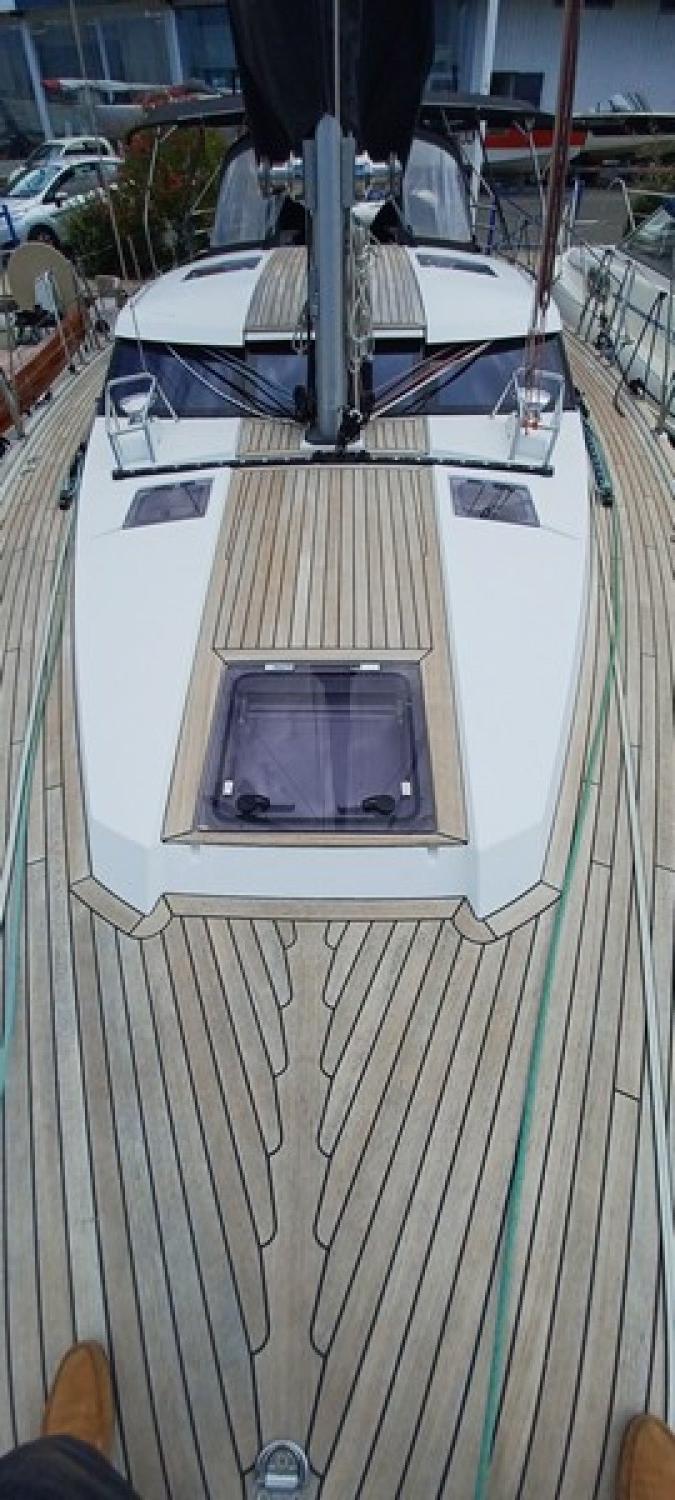 slider 8 Wauquiez Pilot Saloon 42